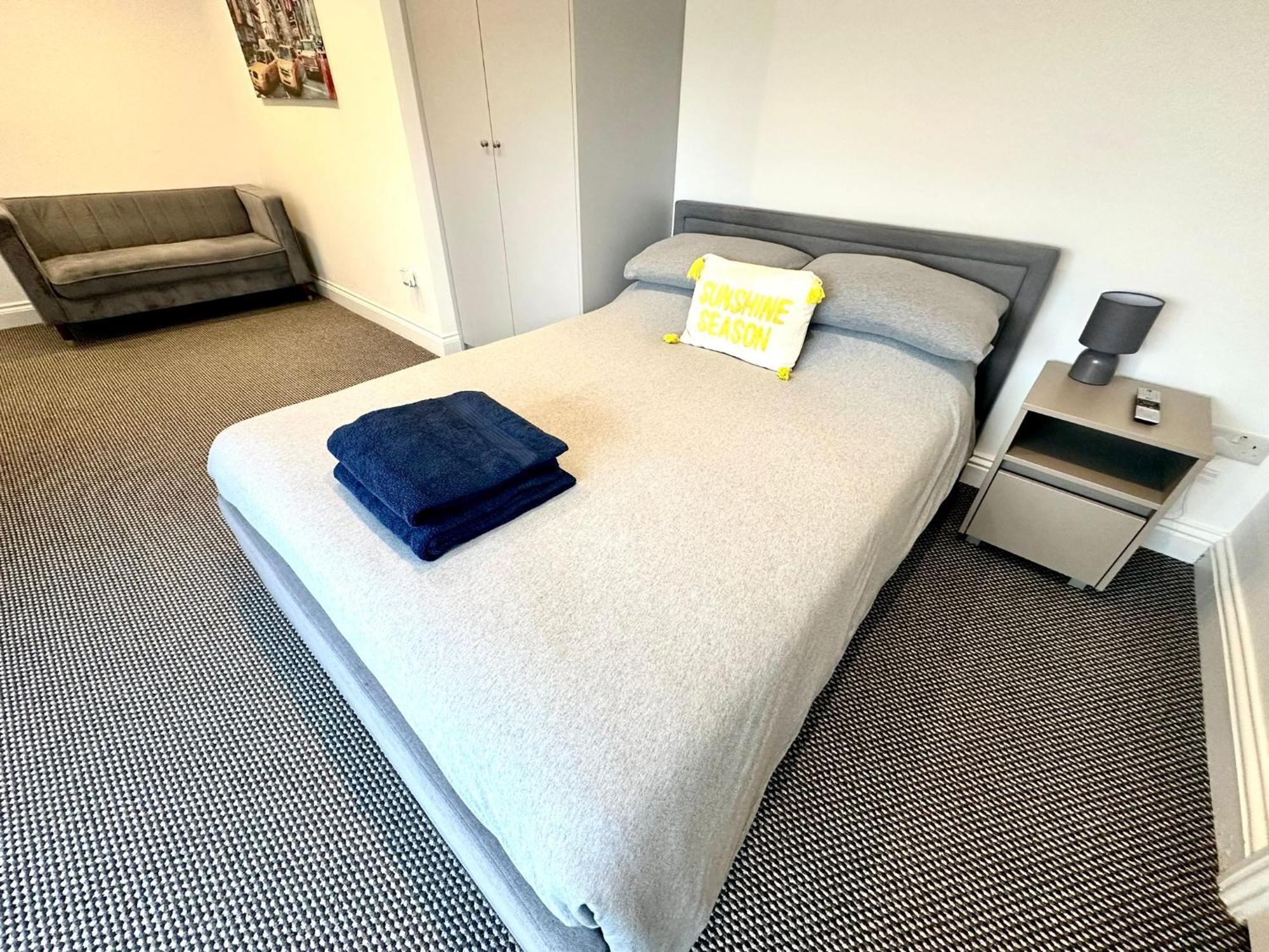 Stylish Modern, Private Apartment,15 Mins To Central London Hendon Extérieur photo